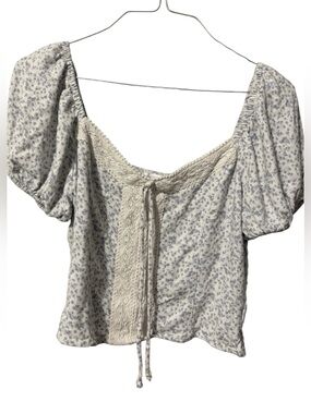 Sienna Sky Blue Floral Lace-Front Puff Sleeve Top